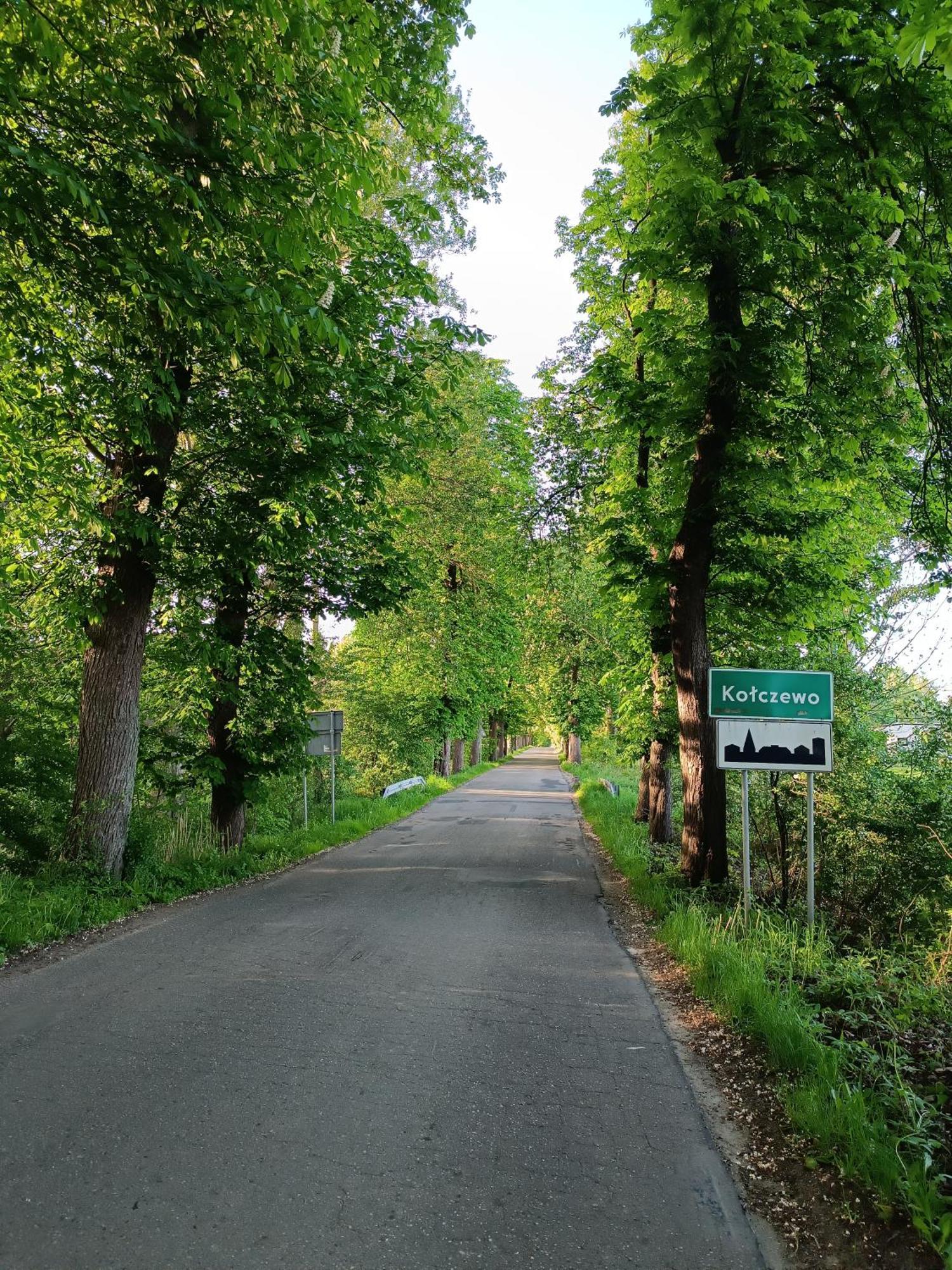 Szary Domek Nad Jeziorem 2 Kołczewo Exterior foto
